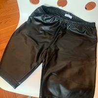 Pantaloncini finta pelle