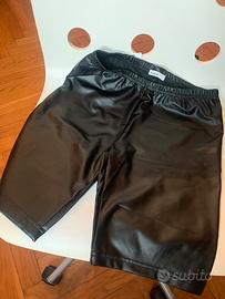 Pantaloncini finta pelle