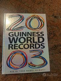 Libro GUINNES WORLD RECORDS 2003