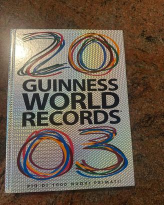 Libro GUINNES WORLD RECORDS 2003