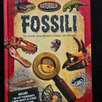 Libro "FOSSILI" Naturalia + Lente d'ingrandimento