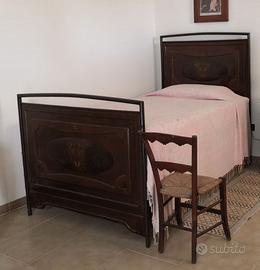 Letto singolo antico in legno massello –primi ’900