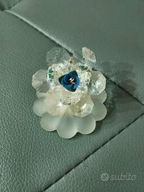 Fiore in cristallo con rosa blu