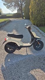 Scooter booster mbk