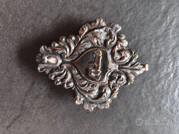 Scatolina antica in argento 