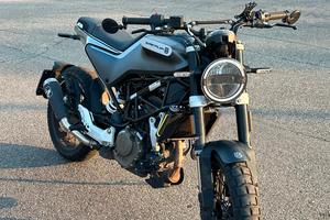 125 Husqvarna  Svartpilen