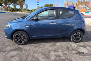 Lancia Ypsilon 1.2 69 CV 5 porte GPL Ecochic Gold