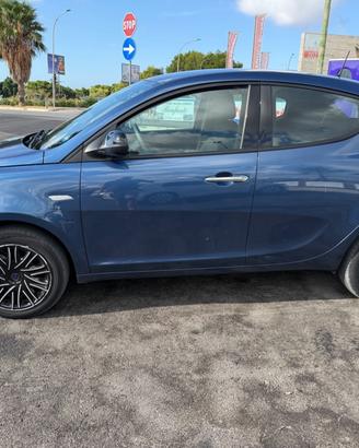 Lancia Ypsilon 1.2 69 CV 5 porte GPL Ecochic Gold