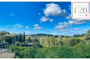 Villa/Locale commerciale centro storico Sutri