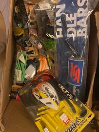 Rimanenze accesori moto tot listino 7800€