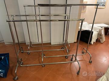Stendino / Stender per abbigliamento con ruote