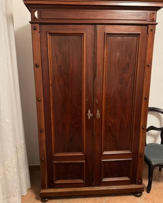 Armadio vintage del 1800 a due ante