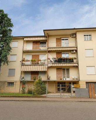 4 LOCALI A VICENZA