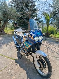 Honda Africa Twin 750