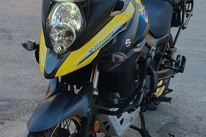 SUZUKI V-STROM 650 XT EURO 5–2021 - 23.600 km
