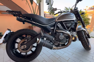 Ducati Scrambler 800 Icon (2017) solo 11500km