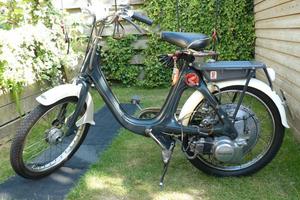 HONDA P 50
