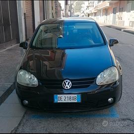 VOLKSWAGEN Golf 5ª serie - 2005