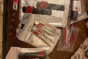 Vari articoli Audi sline Bose