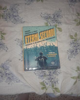 libro di calcio