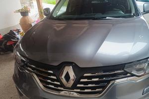 Renault koleos Initial Paris