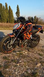 Ktm duke 390 (2023)