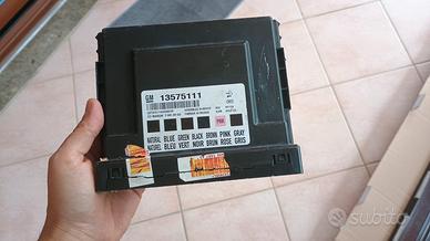 centralina per Opel Astra 13575111 