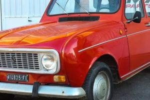 Renault r4 850