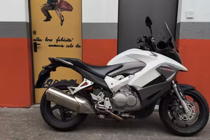 Honda VFR 800 X