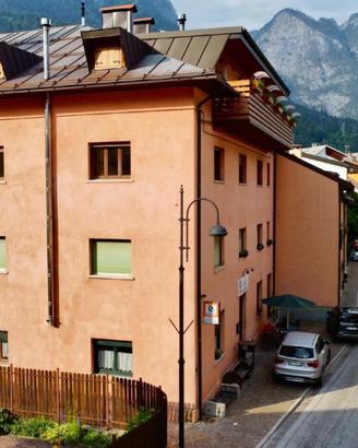 CENTRALISSIMO BICAMERE CON GARAGE