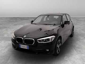 BMW Serie 1 F/20-21 2015 - 118d Sport auto 5p my18