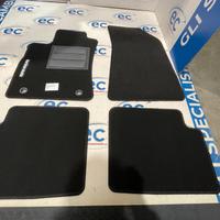 SERIE TAPPETINI IN MOQUETTE PER MG ZS DAL 2021