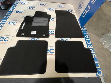 SERIE TAPPETINI IN MOQUETTE PER MG ZS DAL 2021