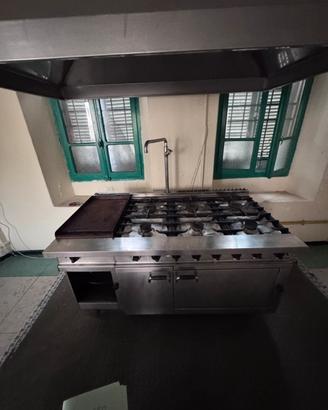 STUFA 6 FUOCHI A GAS + FORNO