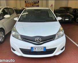 TOYOTA YARIS 1.0 BENZINA 2012