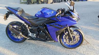 YAMAHA R3 - 2018 - pista/strada