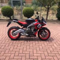 Aprilia Tuono 660
