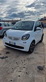 Smart ForTwo 70 1.0 Passion WHITE EDITION