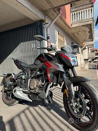 Moto Voge brivido 300r
