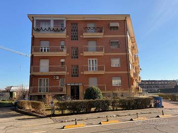 Appartamento di 84 m² con 3 locali e box auto a Ca