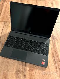 Laptop HP 15.6 pollici (15s-eq0044nl)