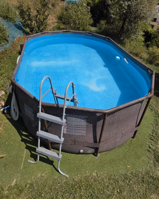 Piscina ovale Bestway fuori terra