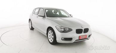 BMW 120 d 5p. Unique - CAMBIO AUTOMATICO