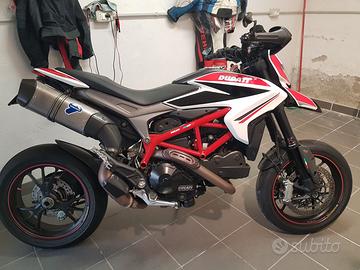 Ducati hipermotard 821 sp