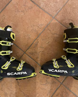 Scarponi Freeride/sci alpinismo
