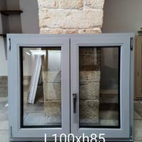 finestra in PVC 100x85