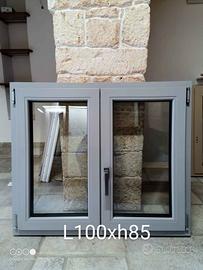 finestra in PVC 100x85