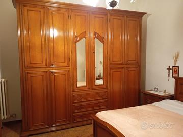 *Camera da letto completa in radica di noce