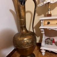 Anfora ottone vintage