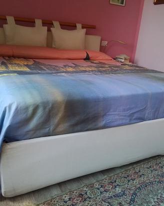 Letto matrimoniale